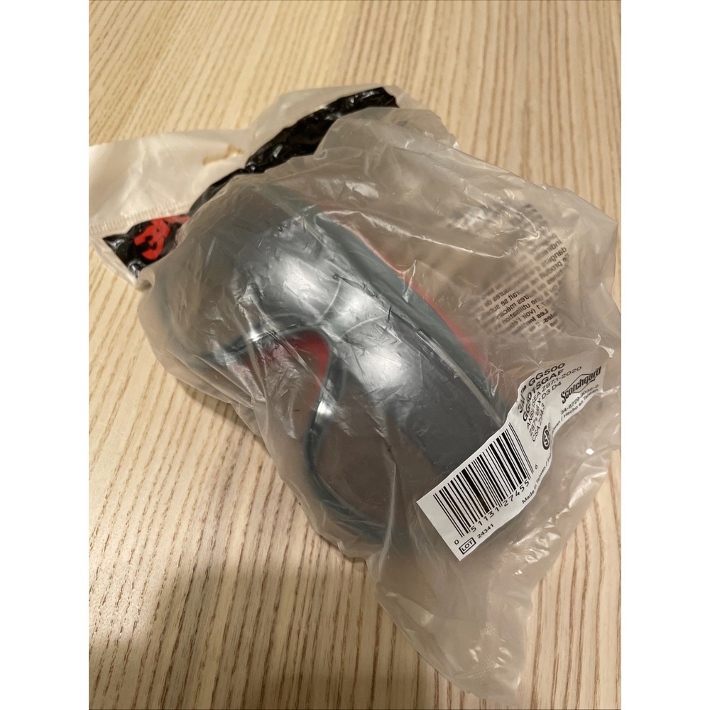 3M  Safety Goggles GG500 Series Scotchgard Eye‎ Protection Anti-Fog Coating NEW